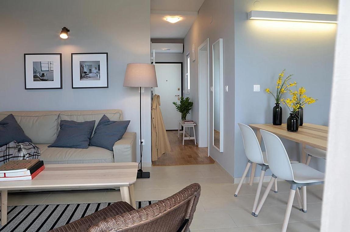 Sea Salt Apartment Novalja Bagian luar foto